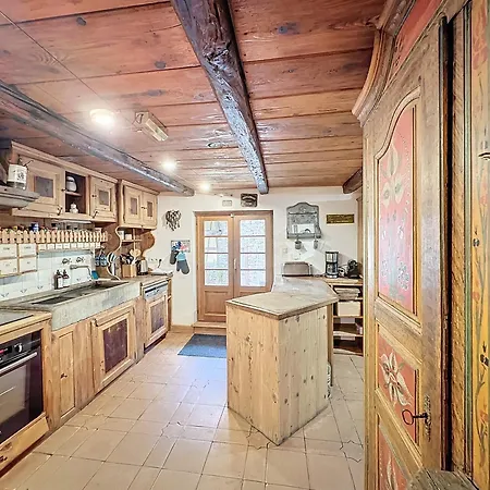 Le Chut - Piscine&jacuzzi - 11 à 14 Personnes *